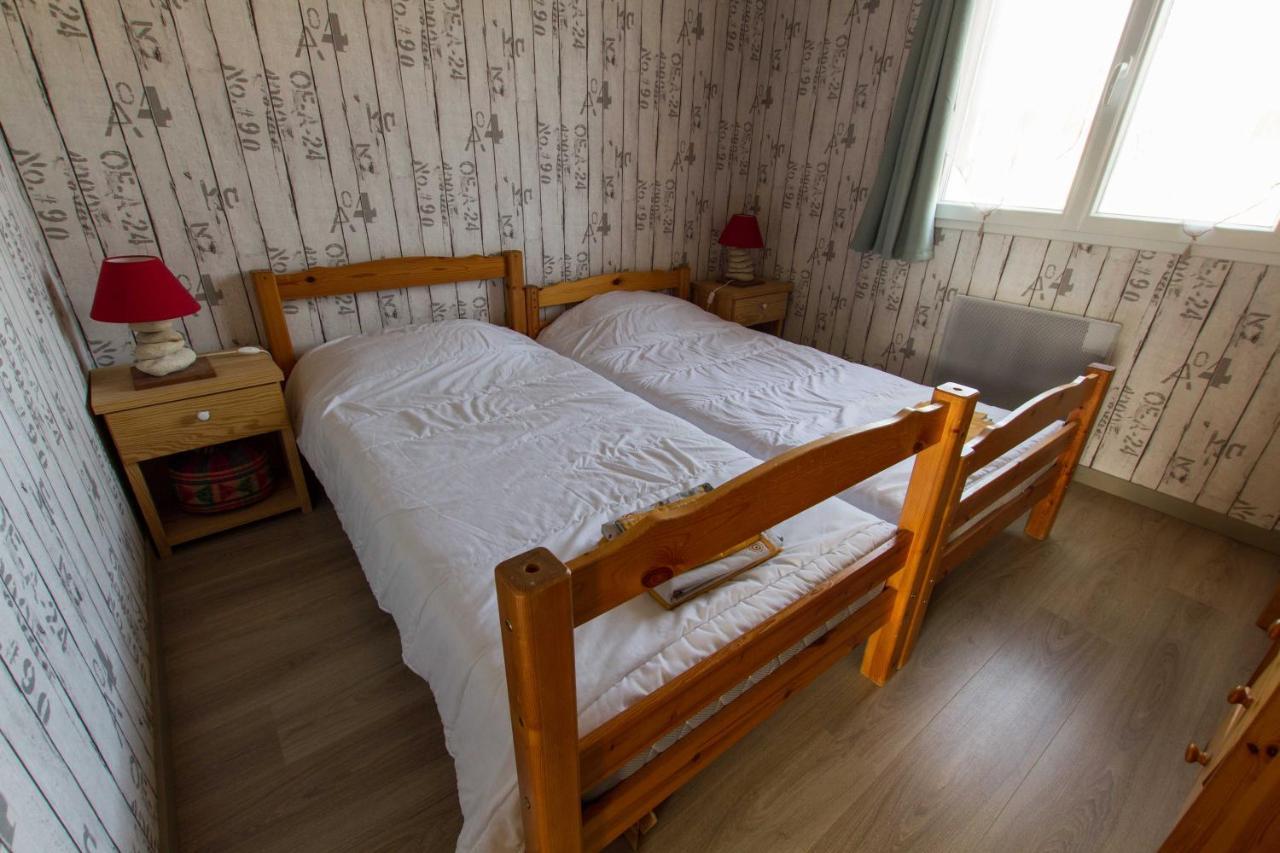 Saint-Hilaire-la-Forêt Le Chalet Vendeen מראה חיצוני תמונה